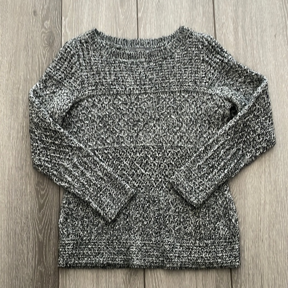 Pretty size large Liz Claiborne sweater